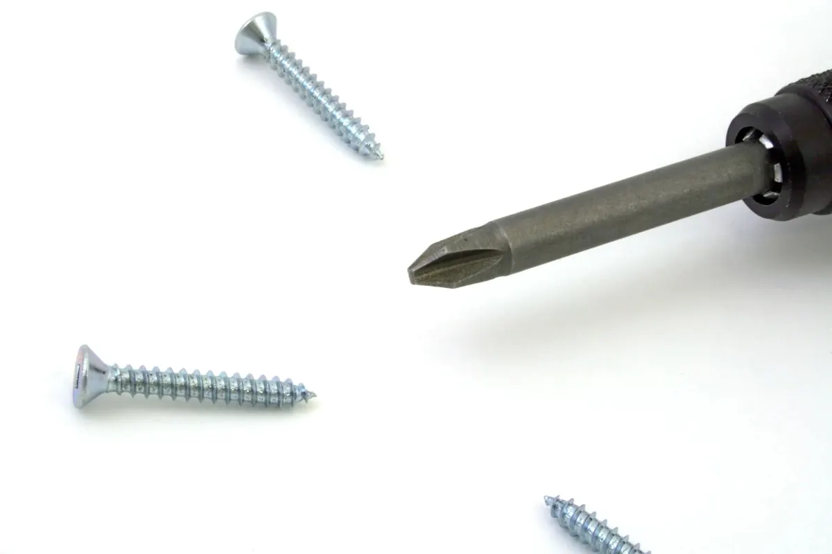How to Repair a Broken Umbrella Rib in 20 Minutes